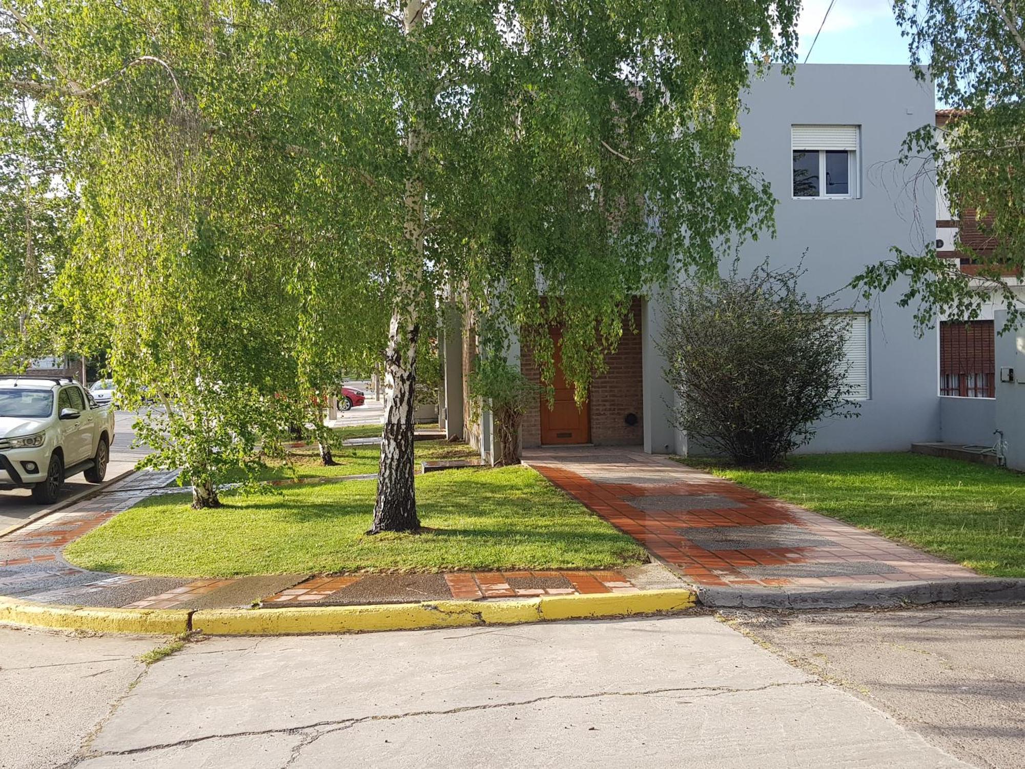 Departamentos Alsina 1 Apartment Виедма Екстериор снимка